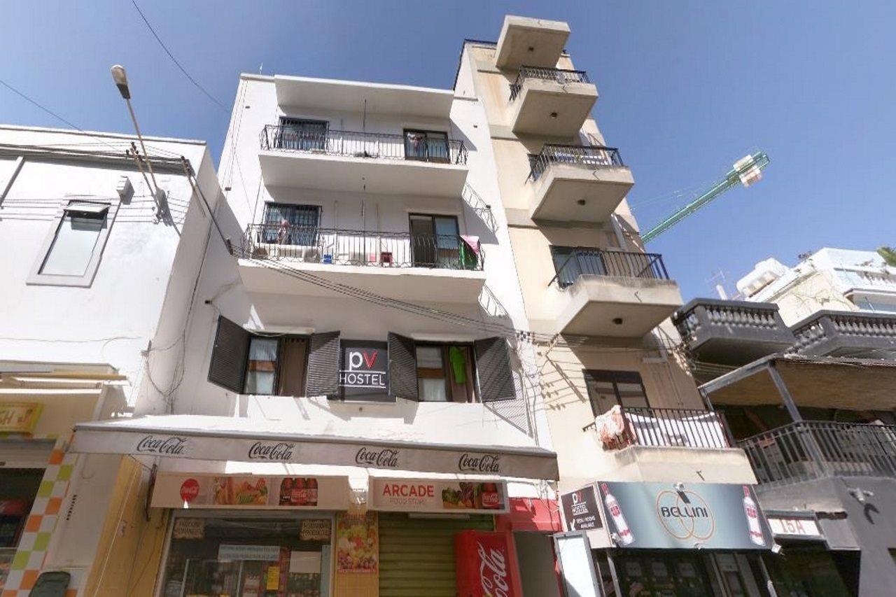 Metropole Budget Hostel St. Julian's Exterior foto